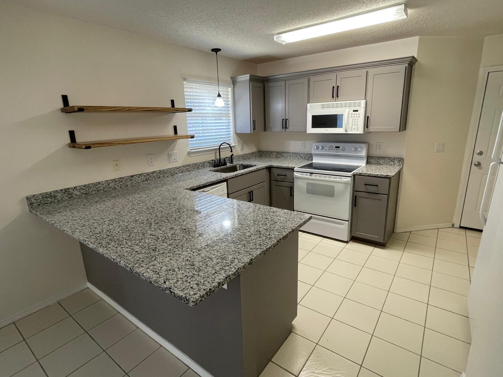 THE BUNGALOWS AT BLUEWATER BAY - Residential Lease