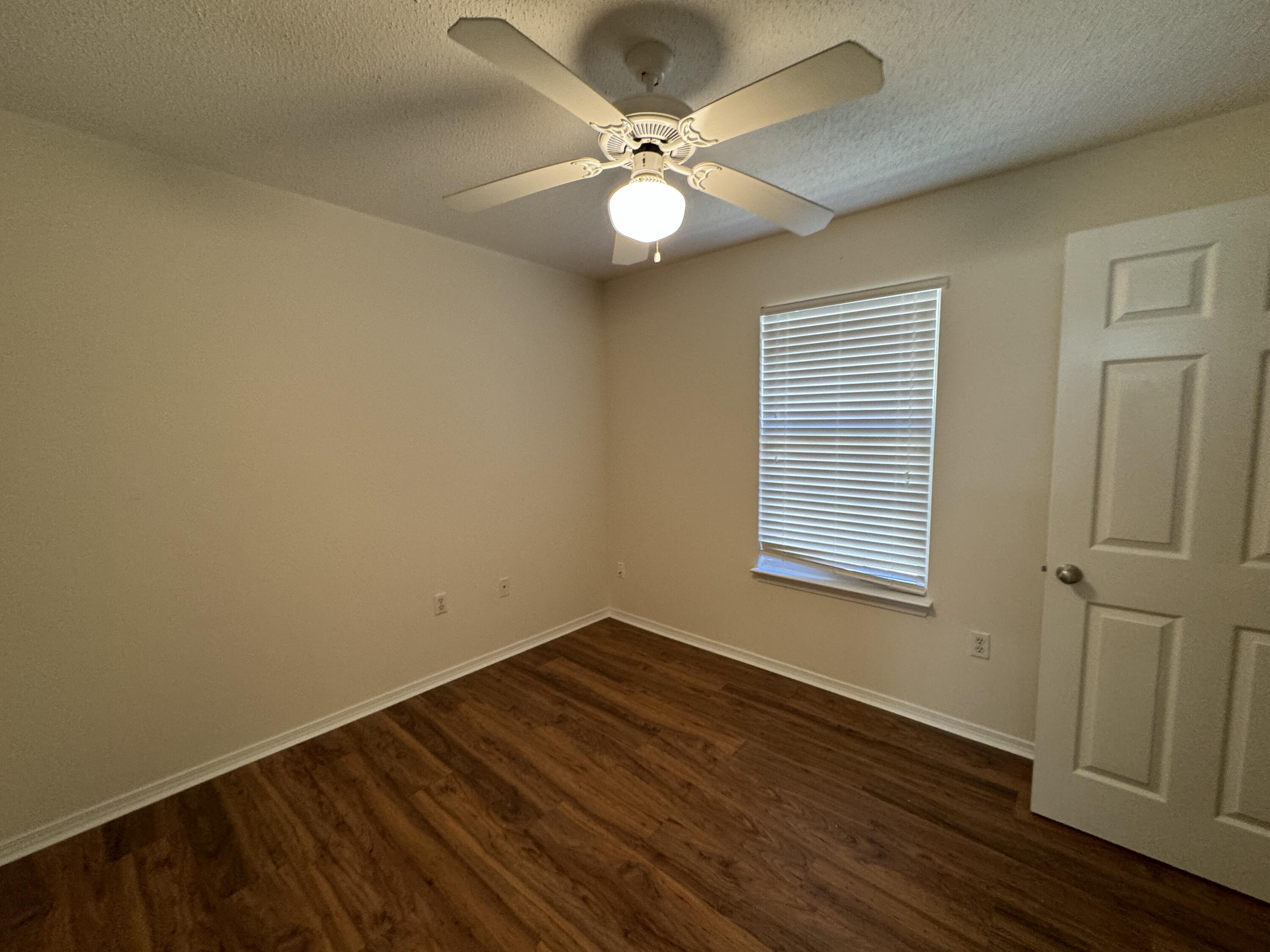 THE BUNGALOWS AT BLUEWATER BAY - Residential Lease