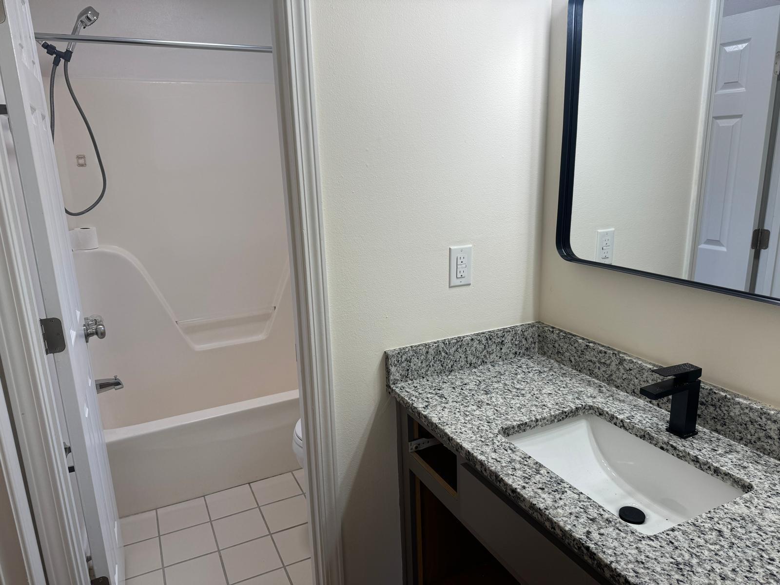 THE BUNGALOWS AT BLUEWATER BAY - Residential Lease