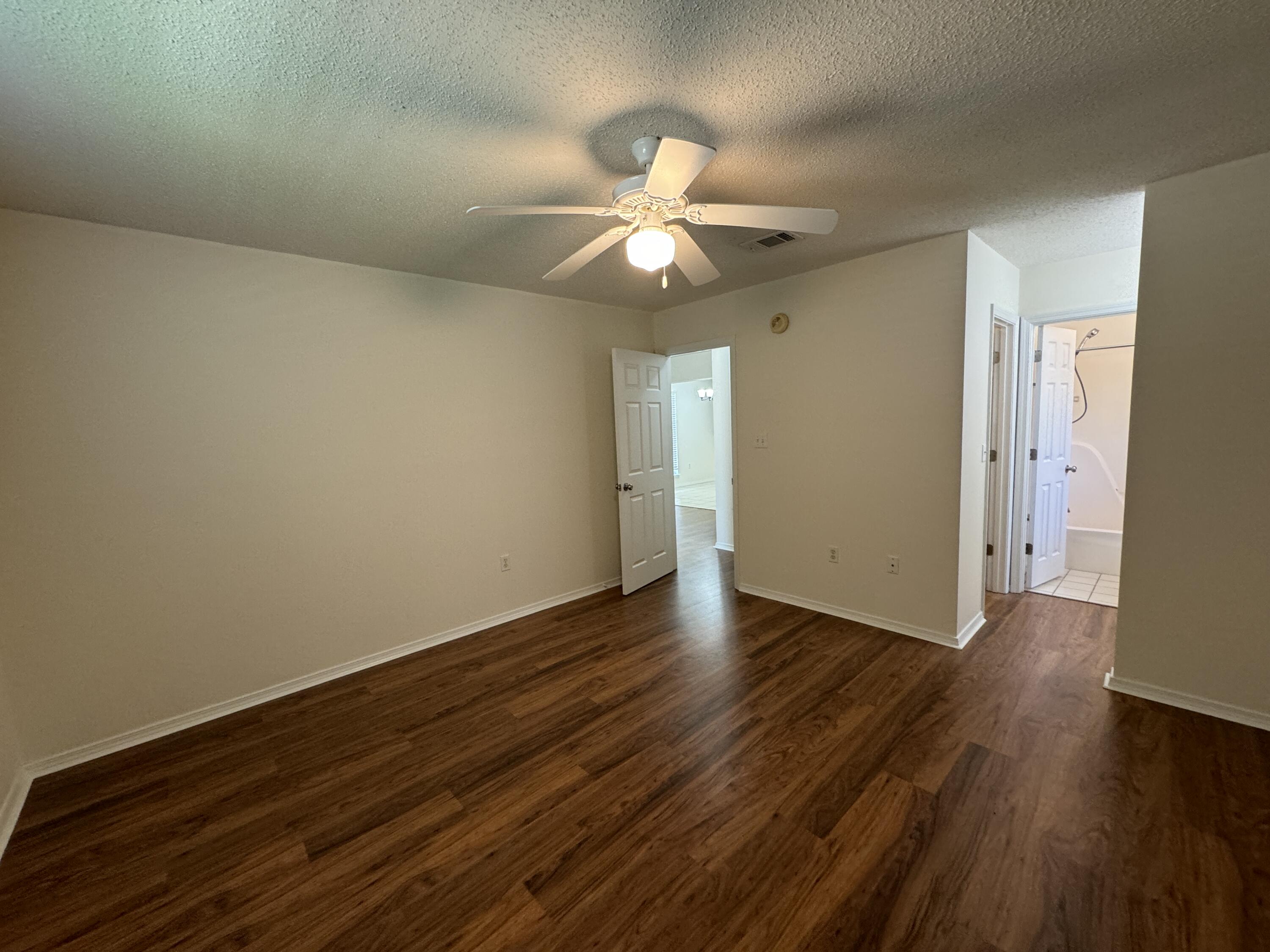 THE BUNGALOWS AT BLUEWATER BAY - Residential Lease