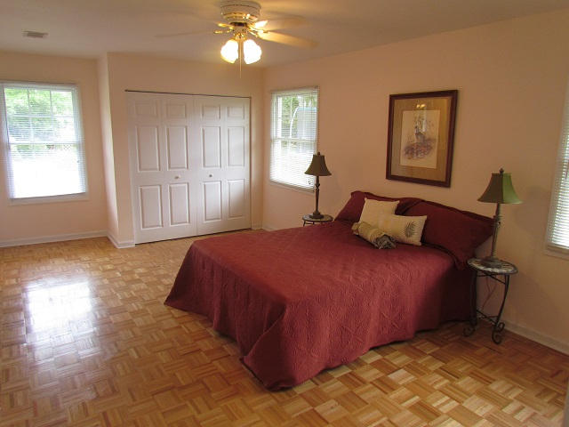 SPRING LAKE #2 - Residential