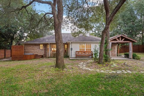 A home in Niceville