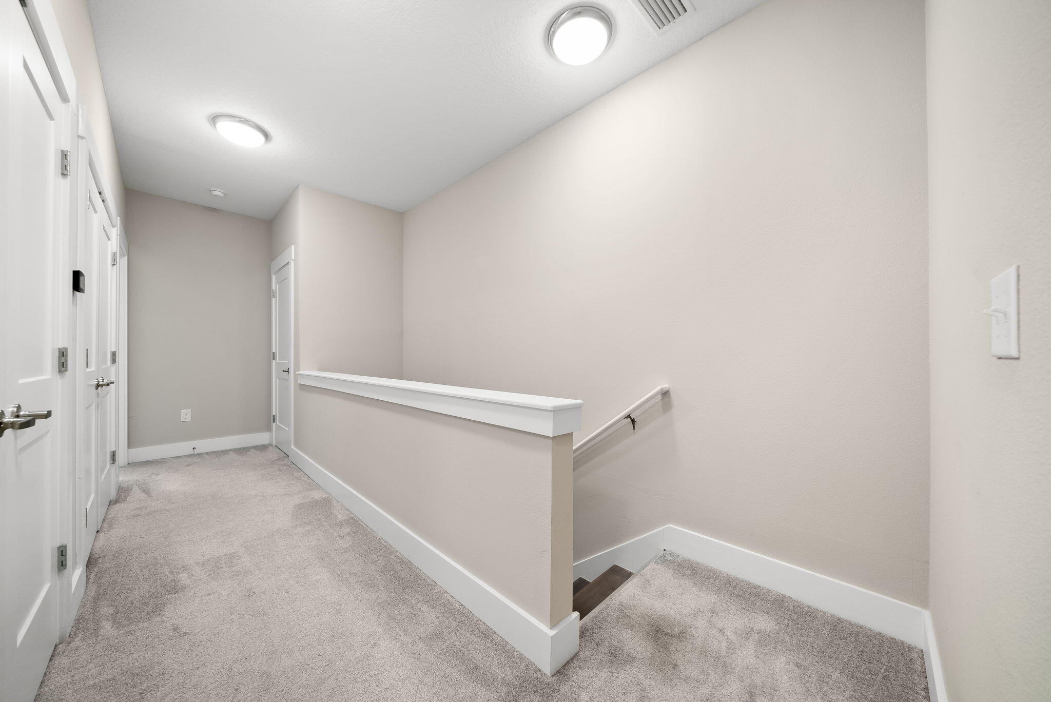VERANDAS AT FREEPORT - Residential Lease