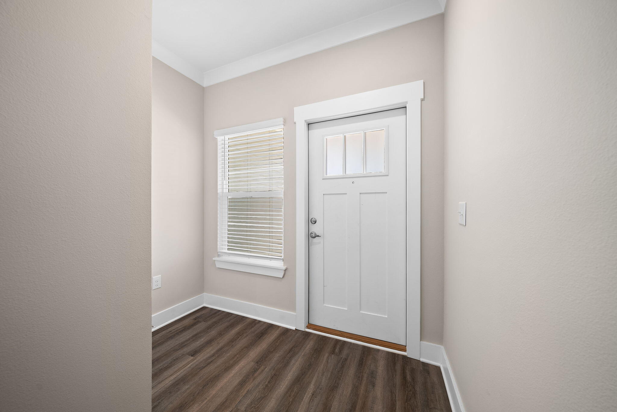VERANDAS AT FREEPORT - Residential Lease
