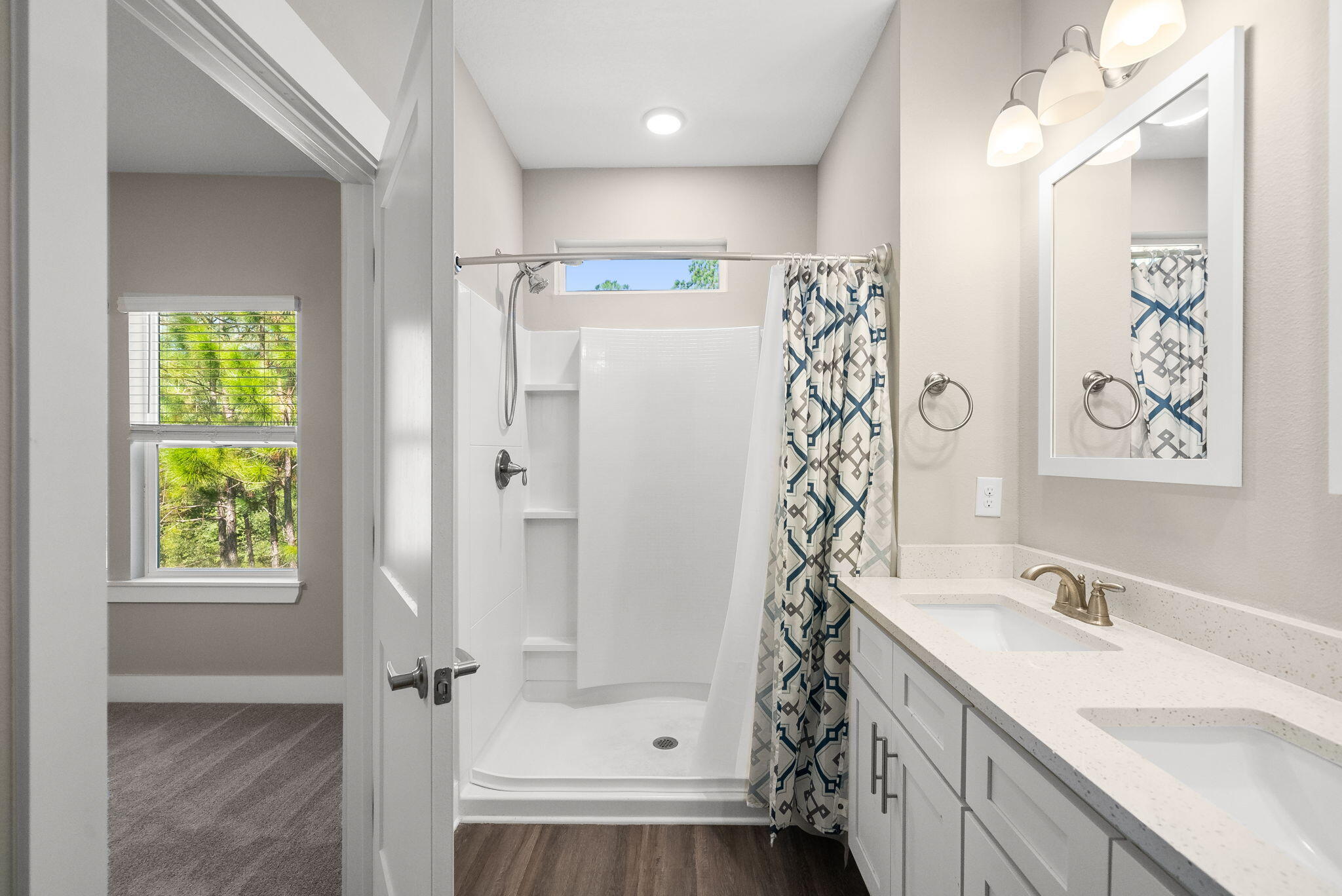 VERANDAS AT FREEPORT - Residential Lease