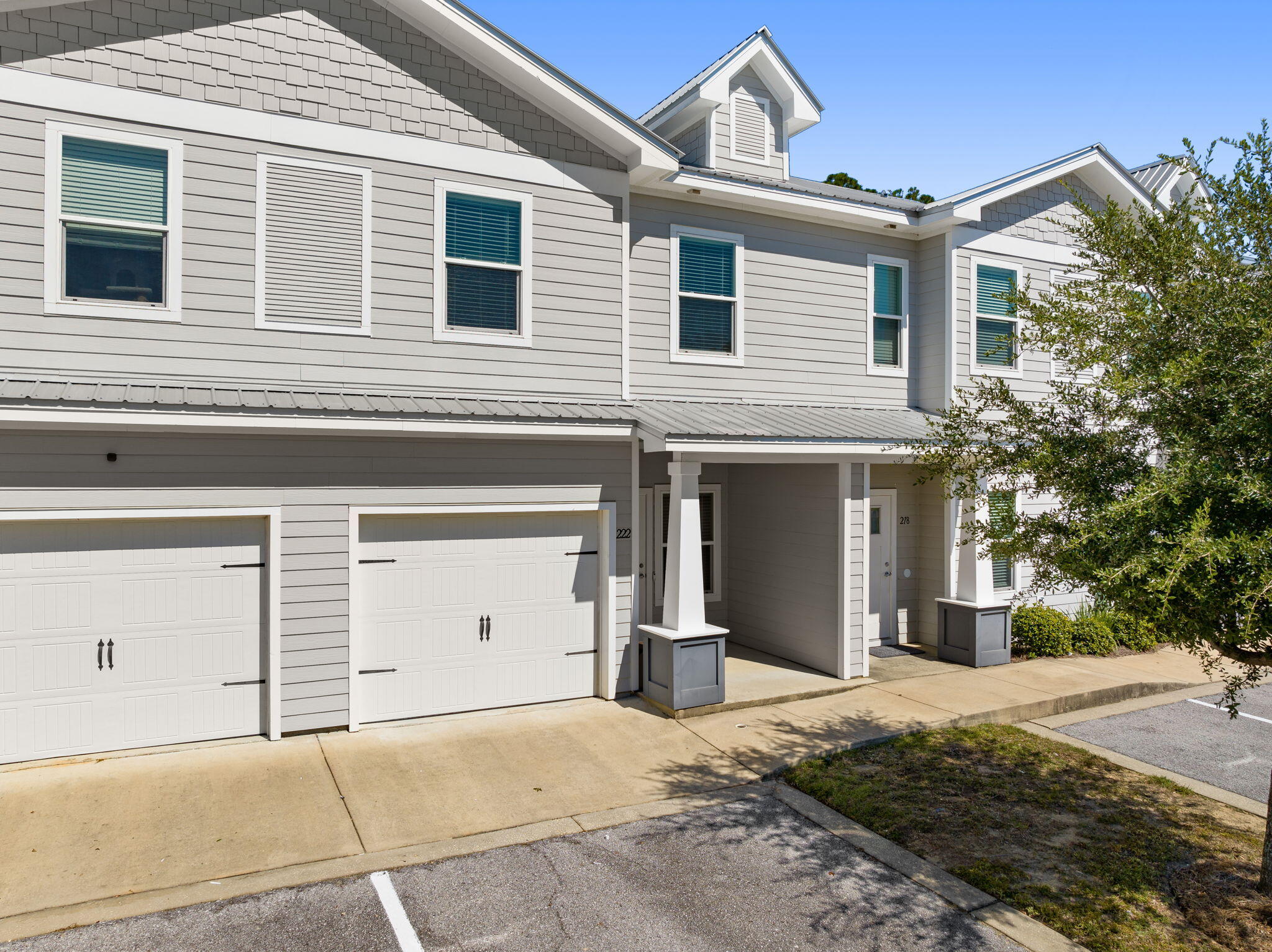 VERANDAS AT FREEPORT - Residential Lease