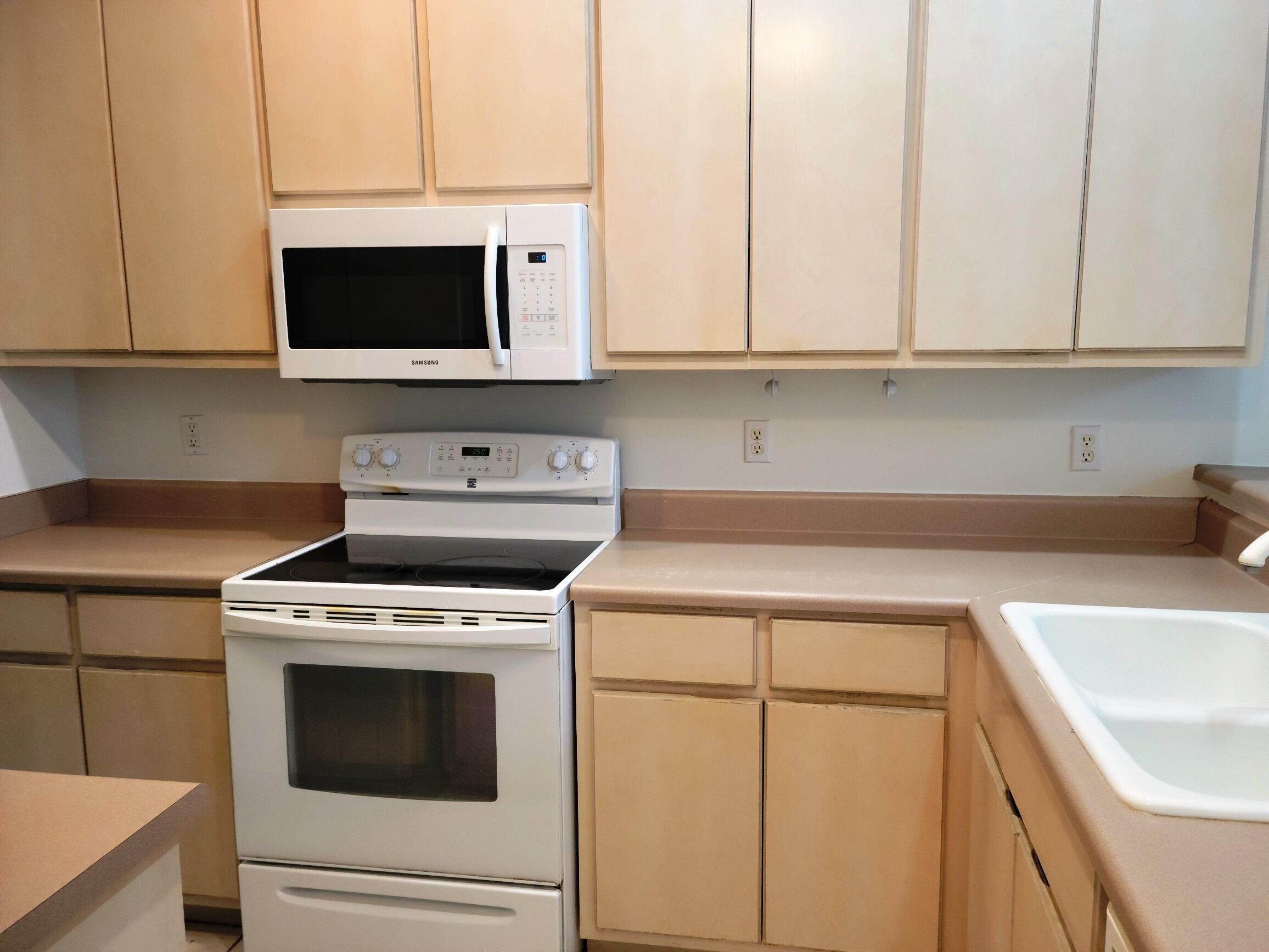 ESCADA - Residential