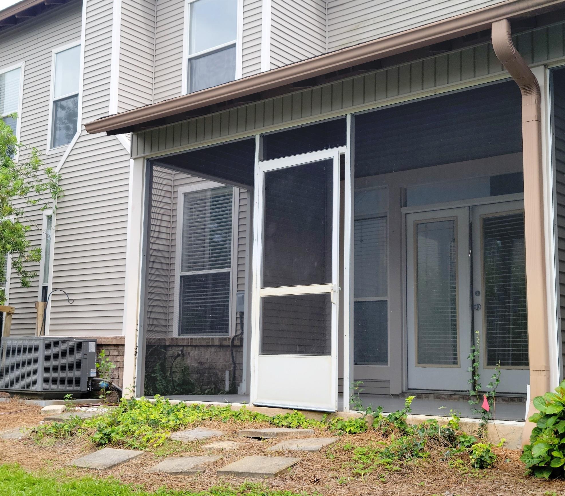 ESCADA - Residential