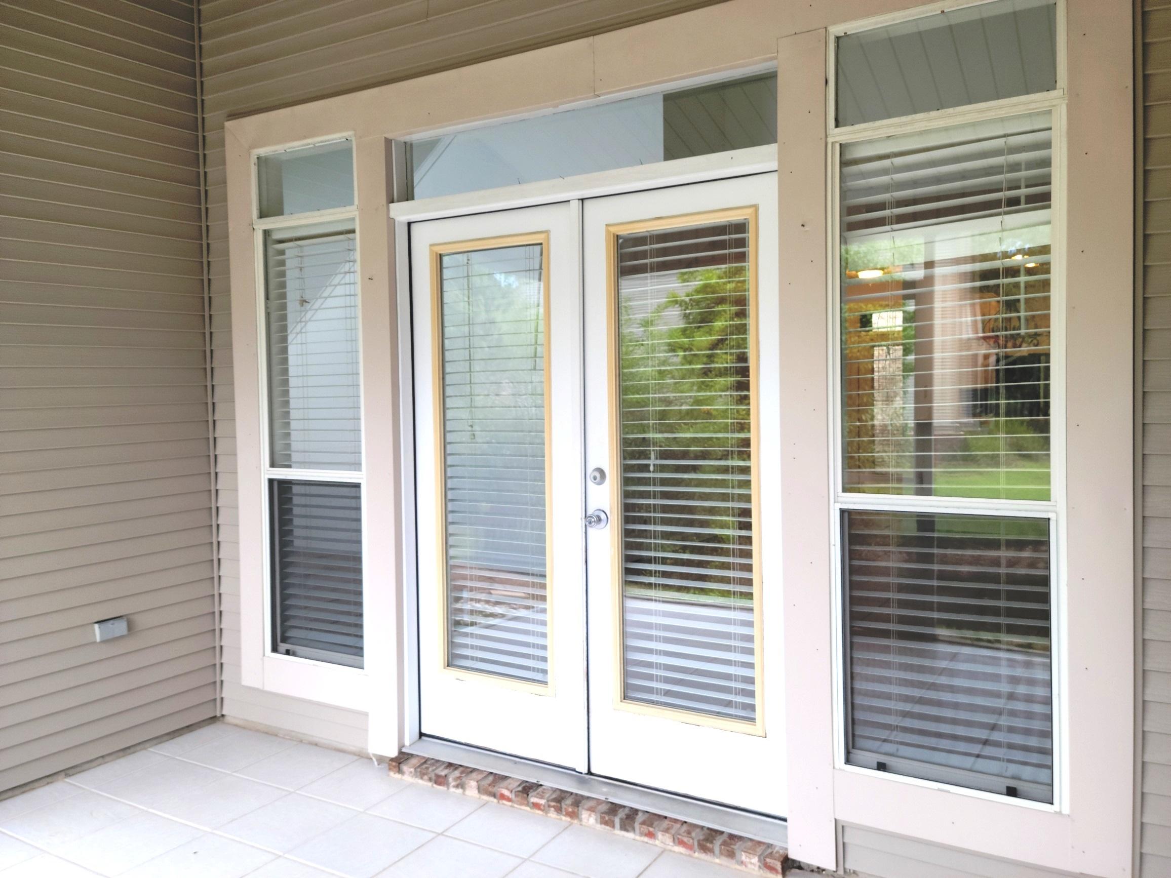 ESCADA - Residential