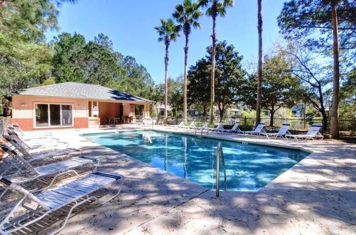 ESCADA - Residential