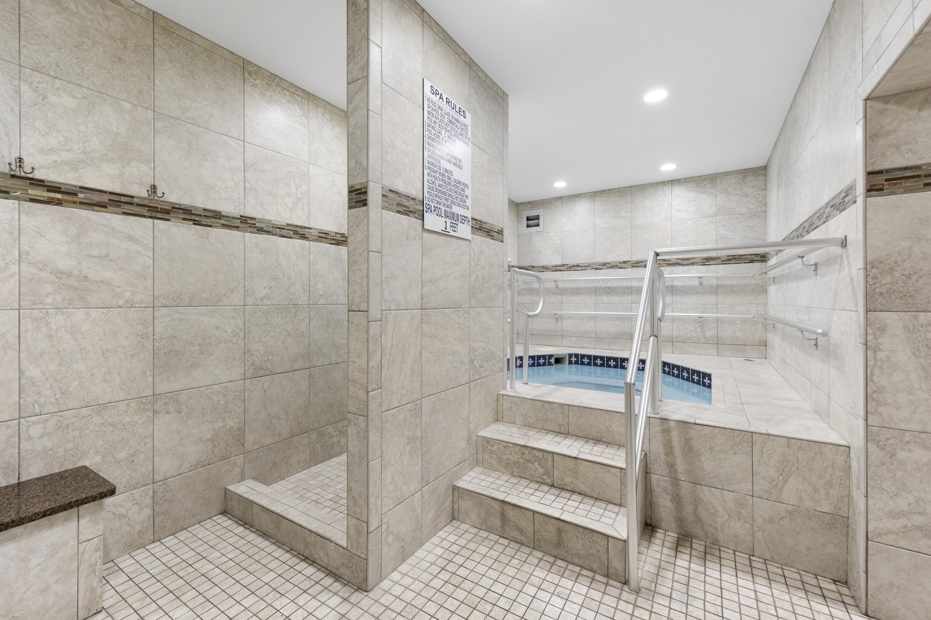 EL MATADOR CONDO - Residential