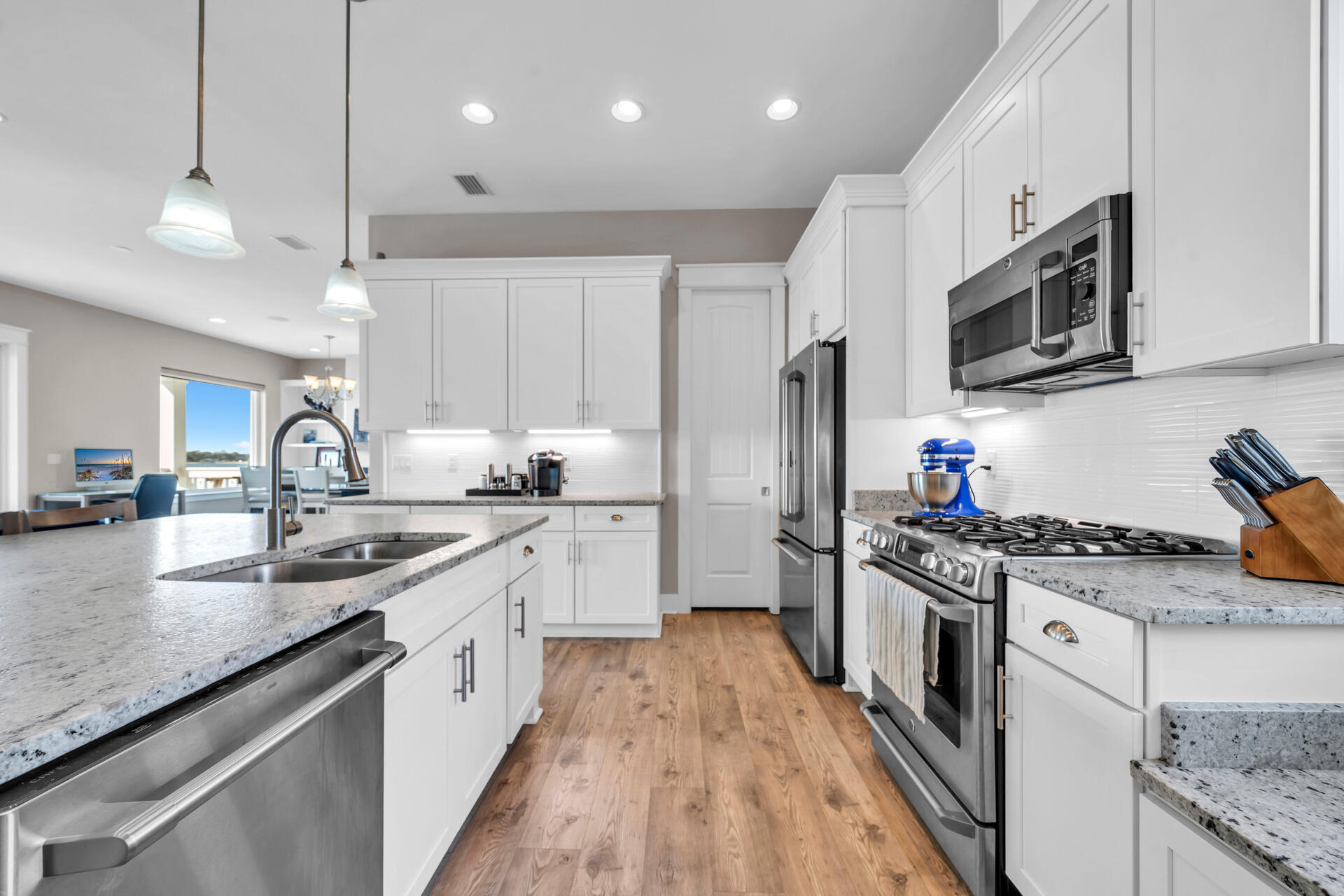 The Pointe - Residential