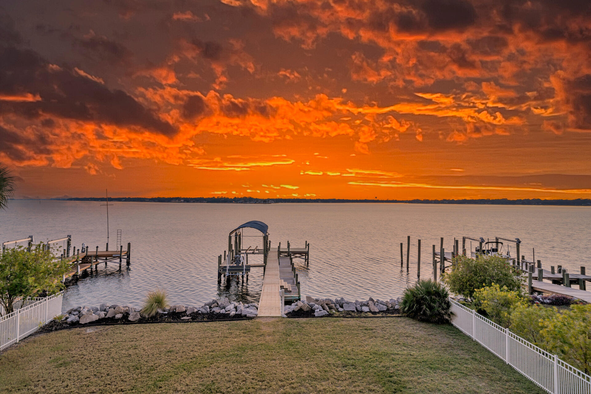 The Pointe - Residential