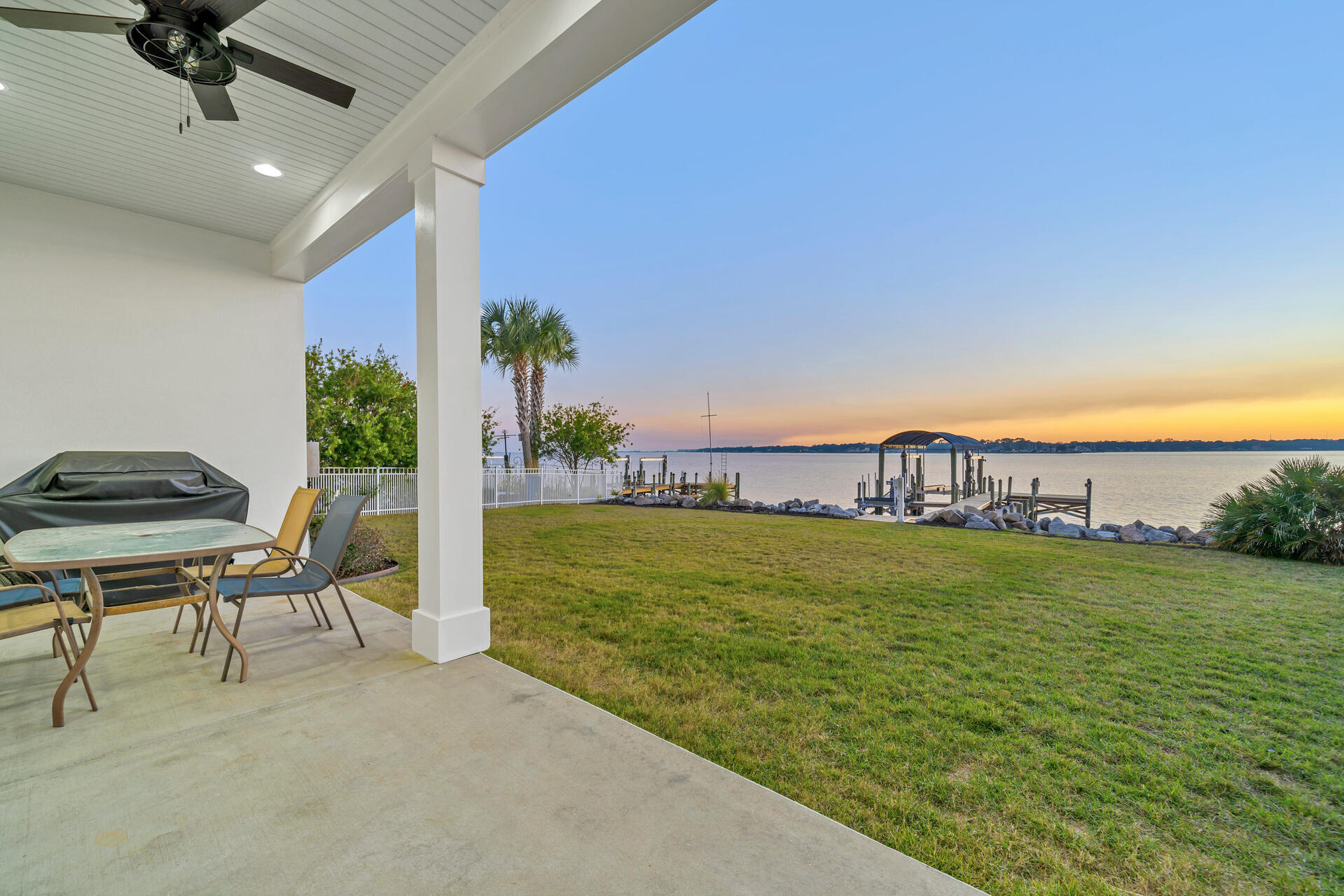 The Pointe - Residential