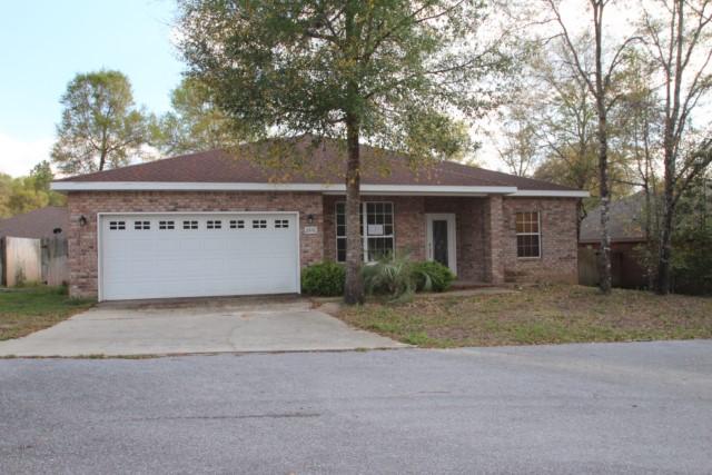 Great REO just listed and in very good shape. Really lovely home with large room. Gourmet kitchen has granite countertops, upgraded maple kitchen cabinets, breakfast bar and all stainless steel appliances. Carpet is in good condition and there is tile flooring in all wet areas as well as in the roomy formal dining room with lovely chandelier. Oversized great room with French door to backyard. Master suite is large and master bath has 2 walk-in closets. Master bath also features a soaking tub plus a separate shower. Master bedroom has treyed ceiling and there are 10 ft.ceilings throughout the home. Leaded glass front door and side light. Nice covered front porch with room for seating. Privacy fenced backyard and sprinkler system.