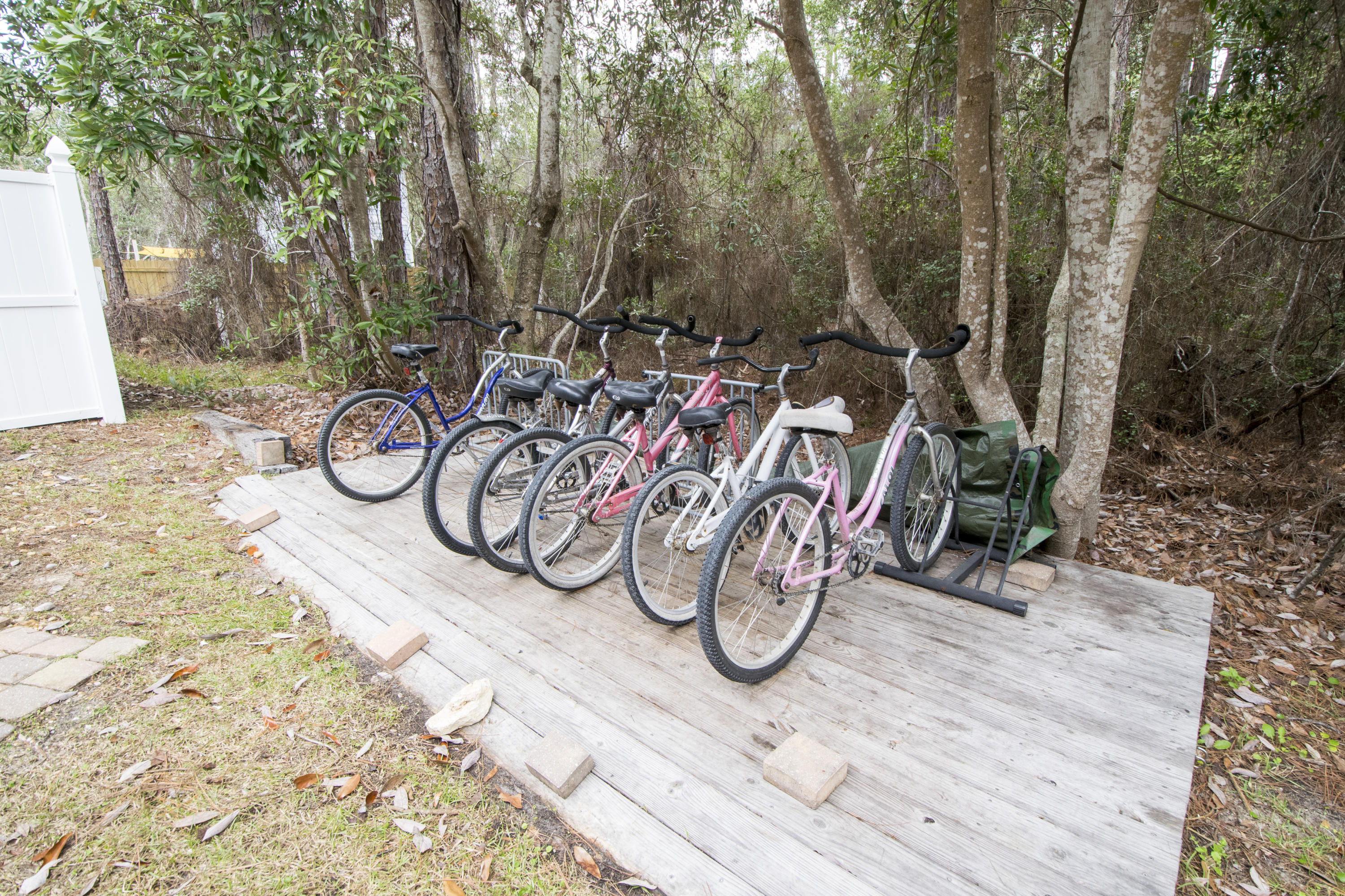 Gulf Shore Manor - Residential