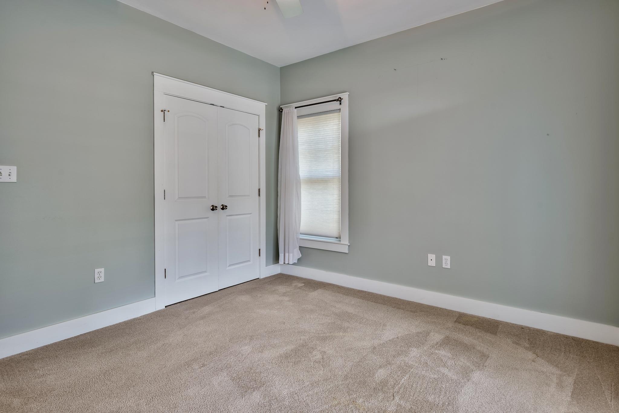 CESSNA LANDING - Residential