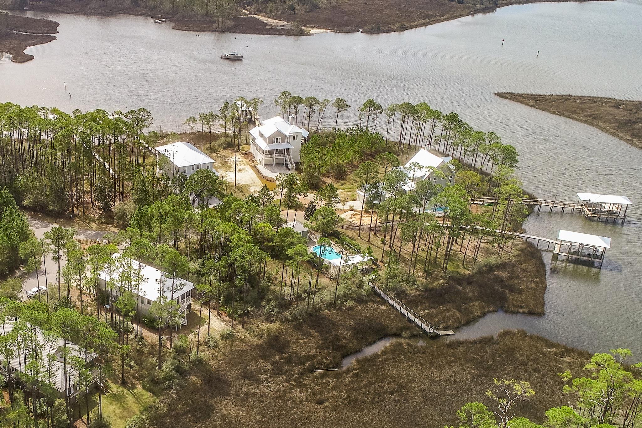 CESSNA LANDING - Residential