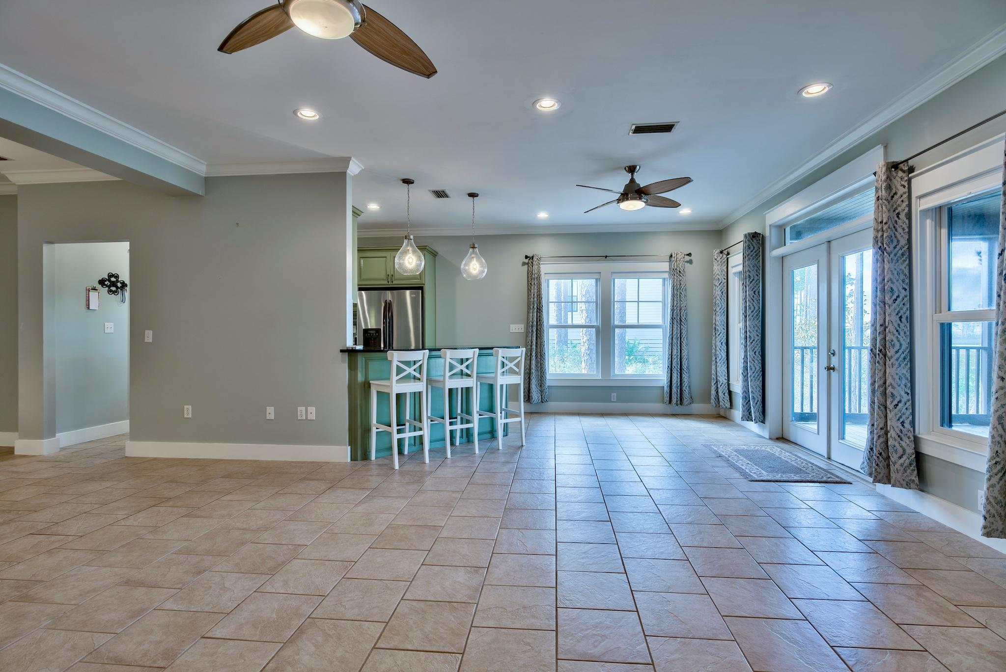 CESSNA LANDING - Residential