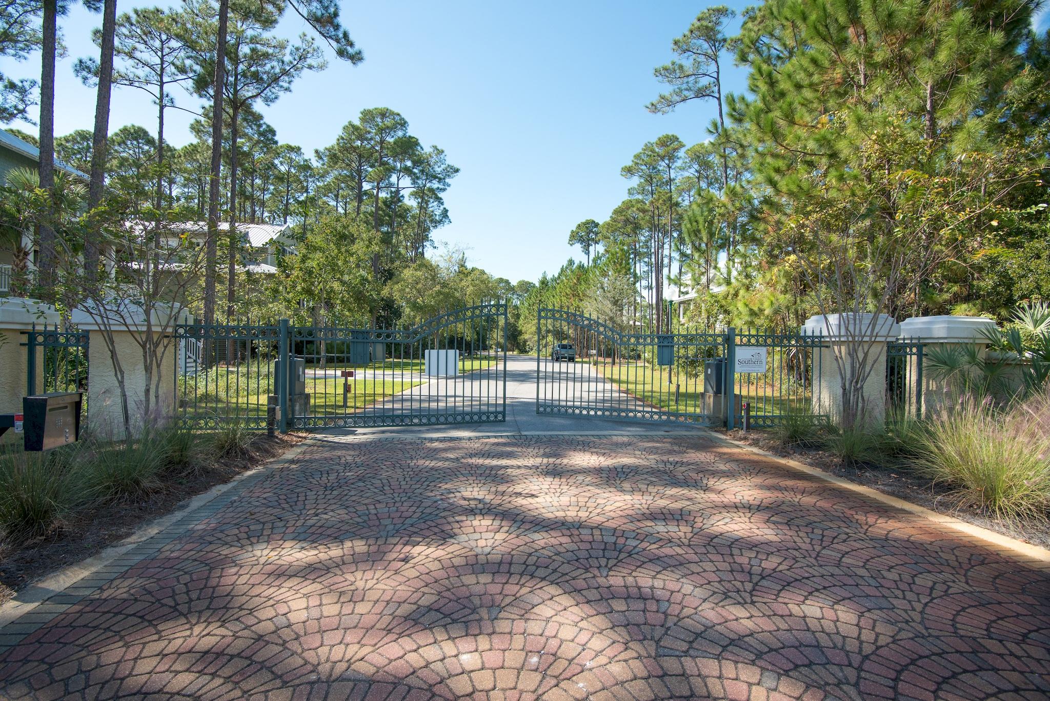 CESSNA LANDING - Residential