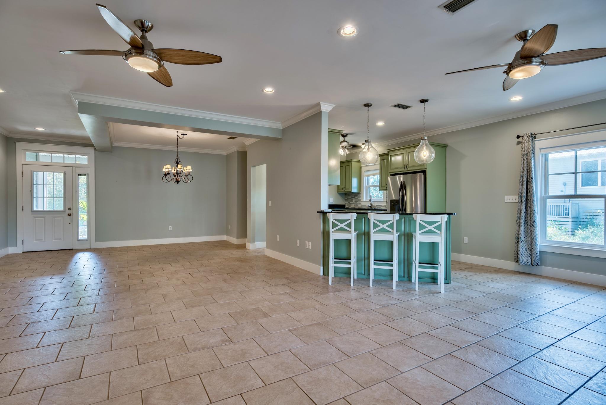 CESSNA LANDING - Residential