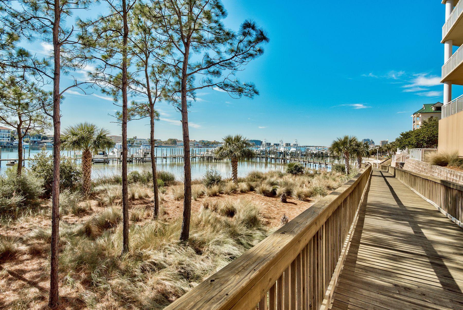 GRAND HARBOR - Residential