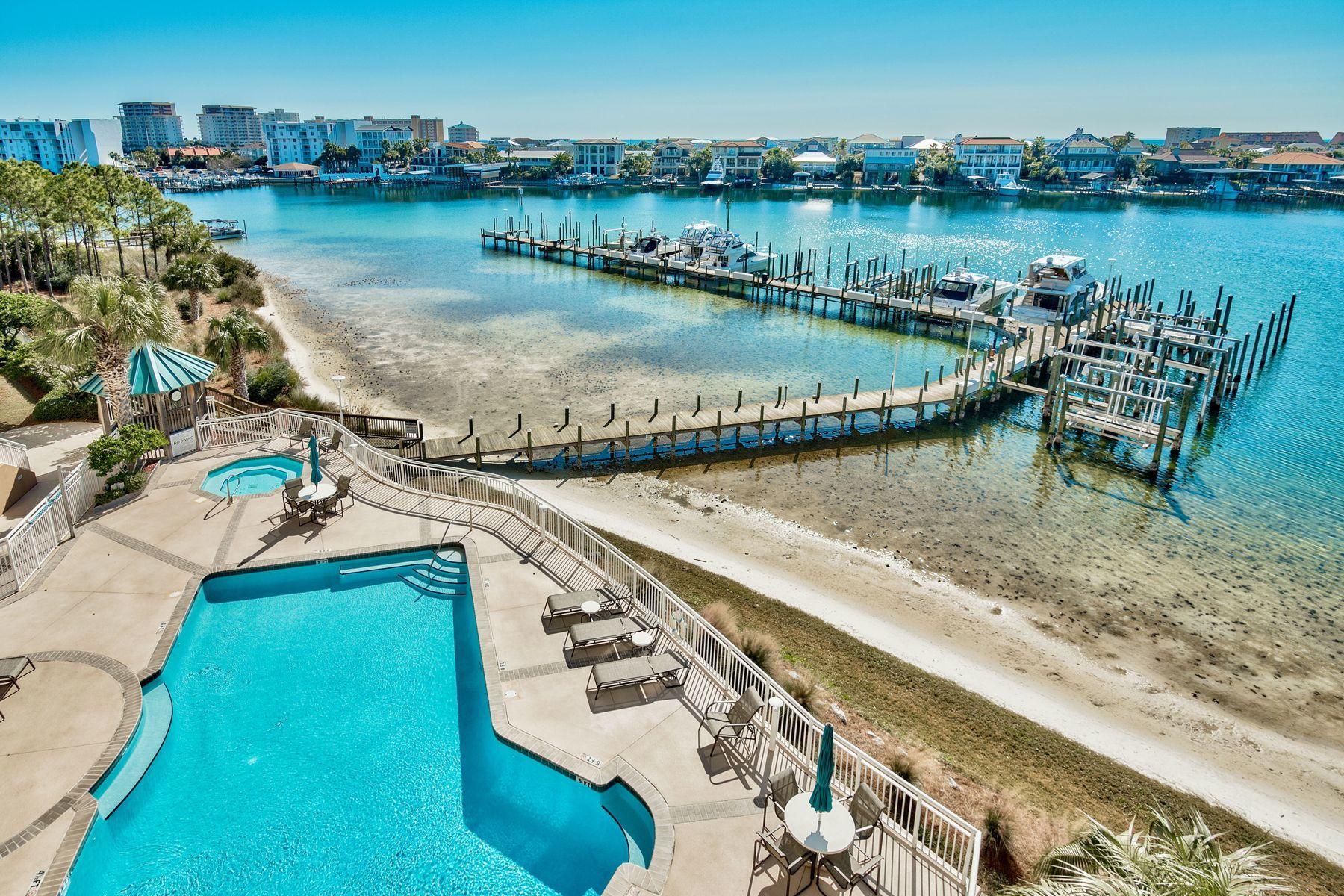 GRAND HARBOR - Residential