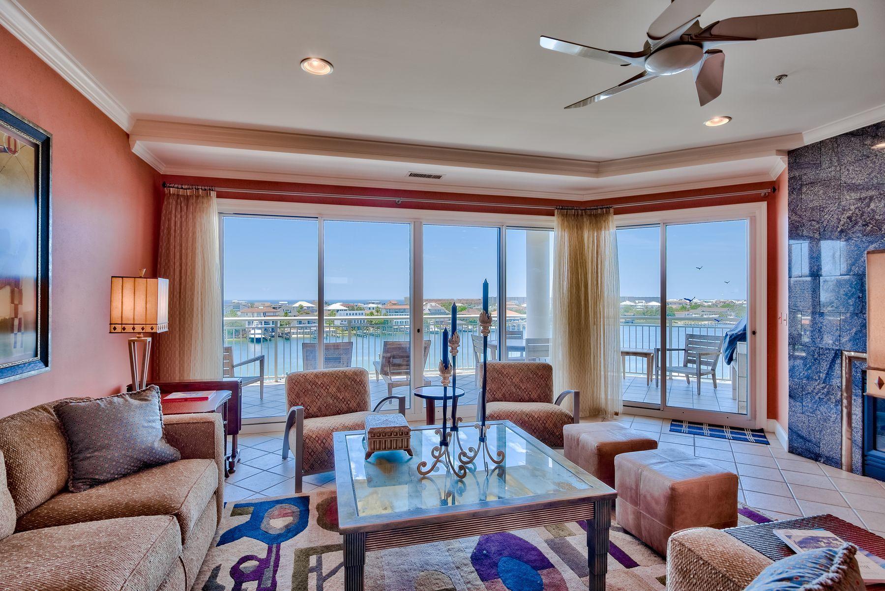 GRAND HARBOR - Residential