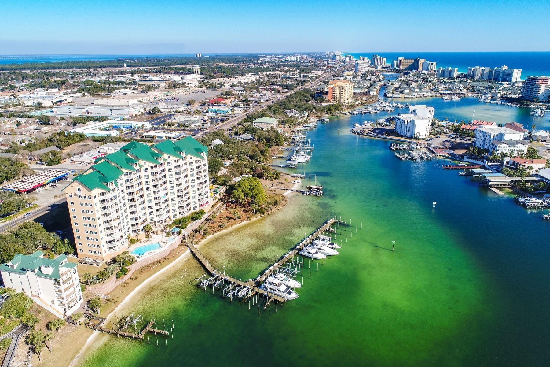 GRAND HARBOR - Residential