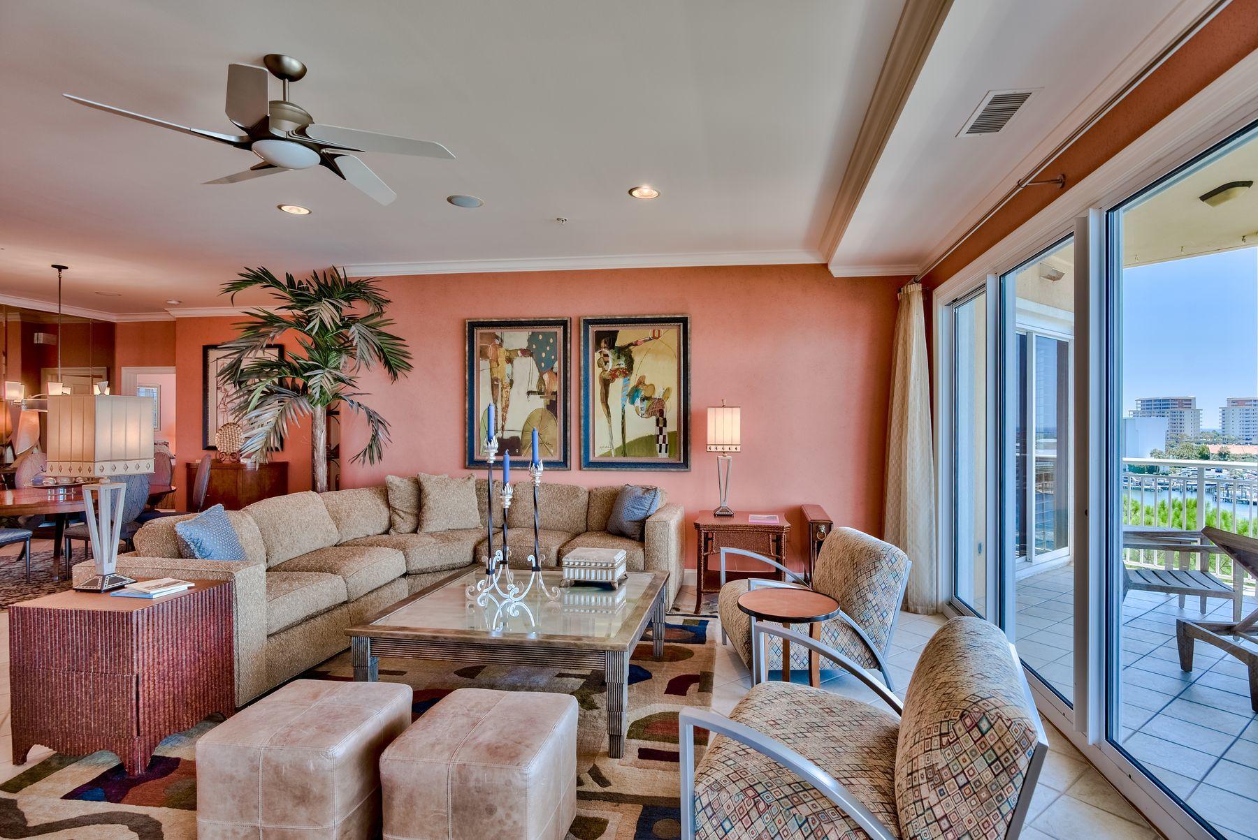 GRAND HARBOR - Residential