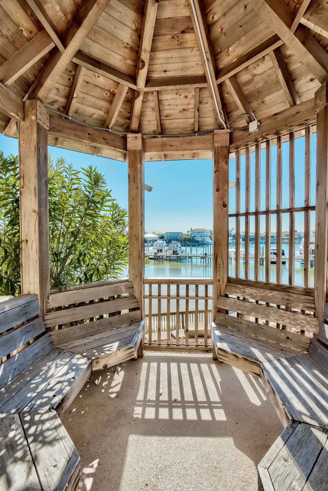 GRAND HARBOR - Residential