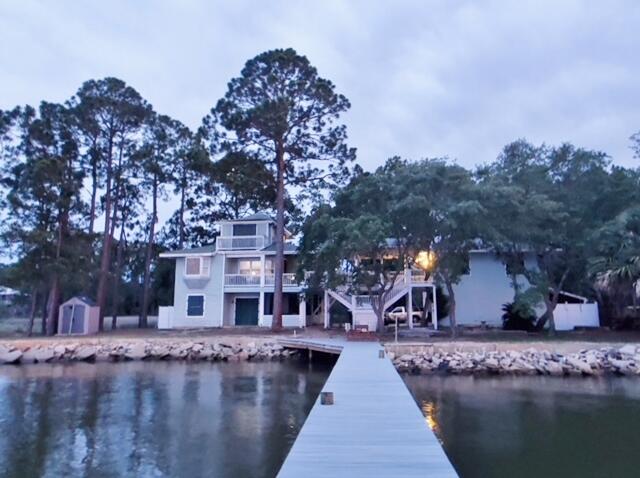 BAY PINES - Residential