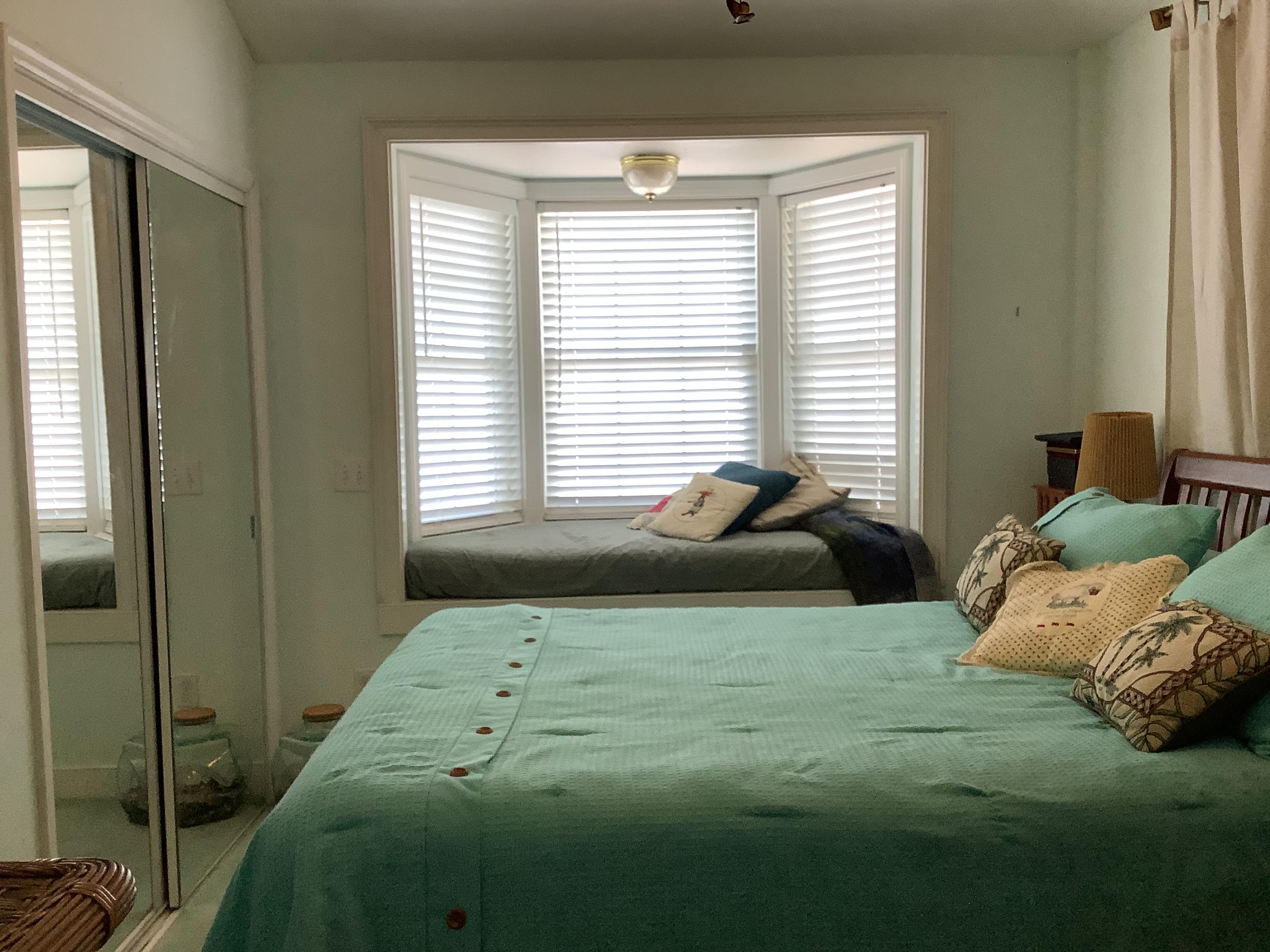 BAY PINES - Residential