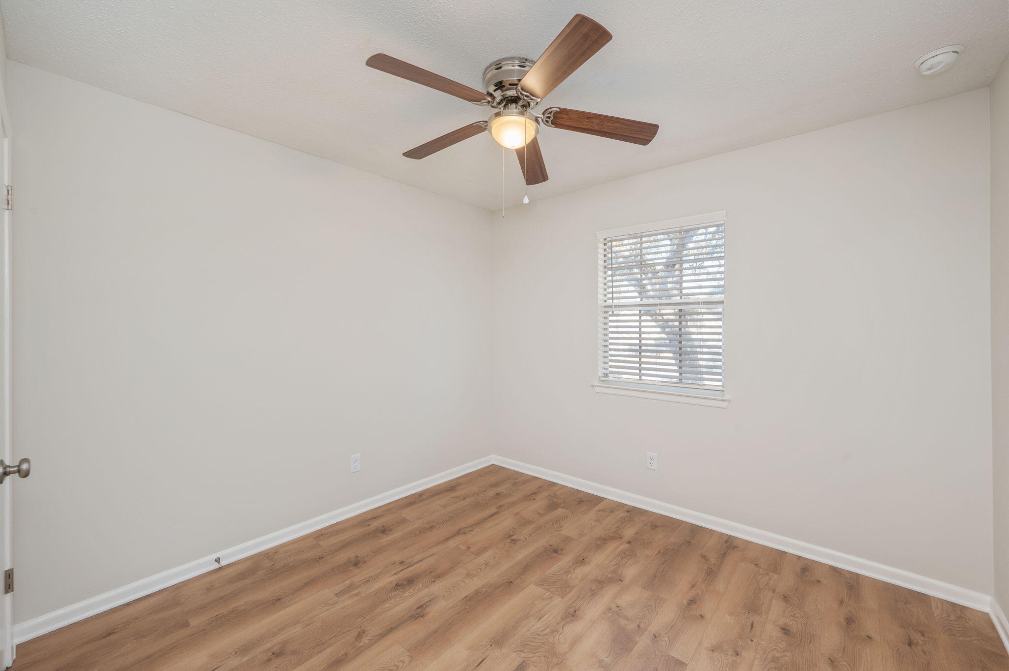 VALENCIA ARMS - Residential