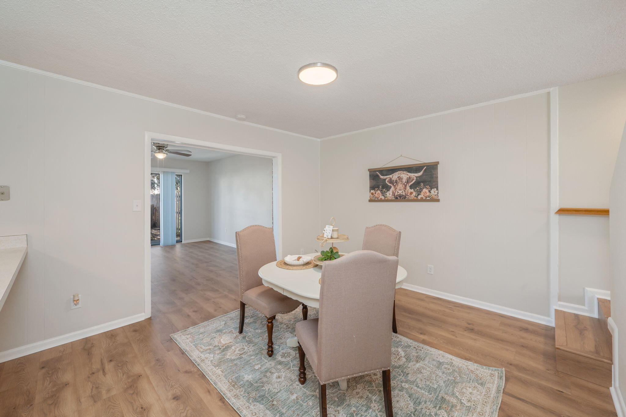 VALENCIA ARMS - Residential