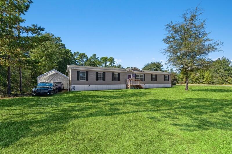 THE PINES - Residential