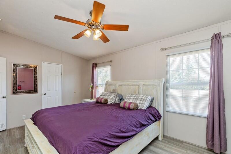 THE PINES - Residential