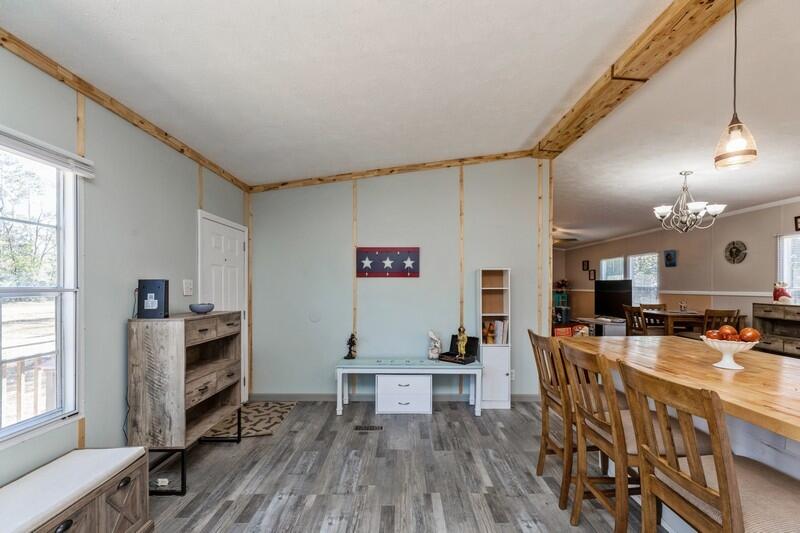 THE PINES - Residential