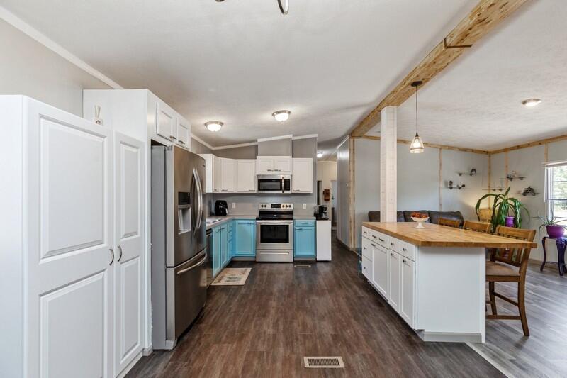 THE PINES - Residential