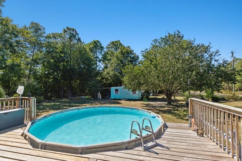 THE PINES - Residential