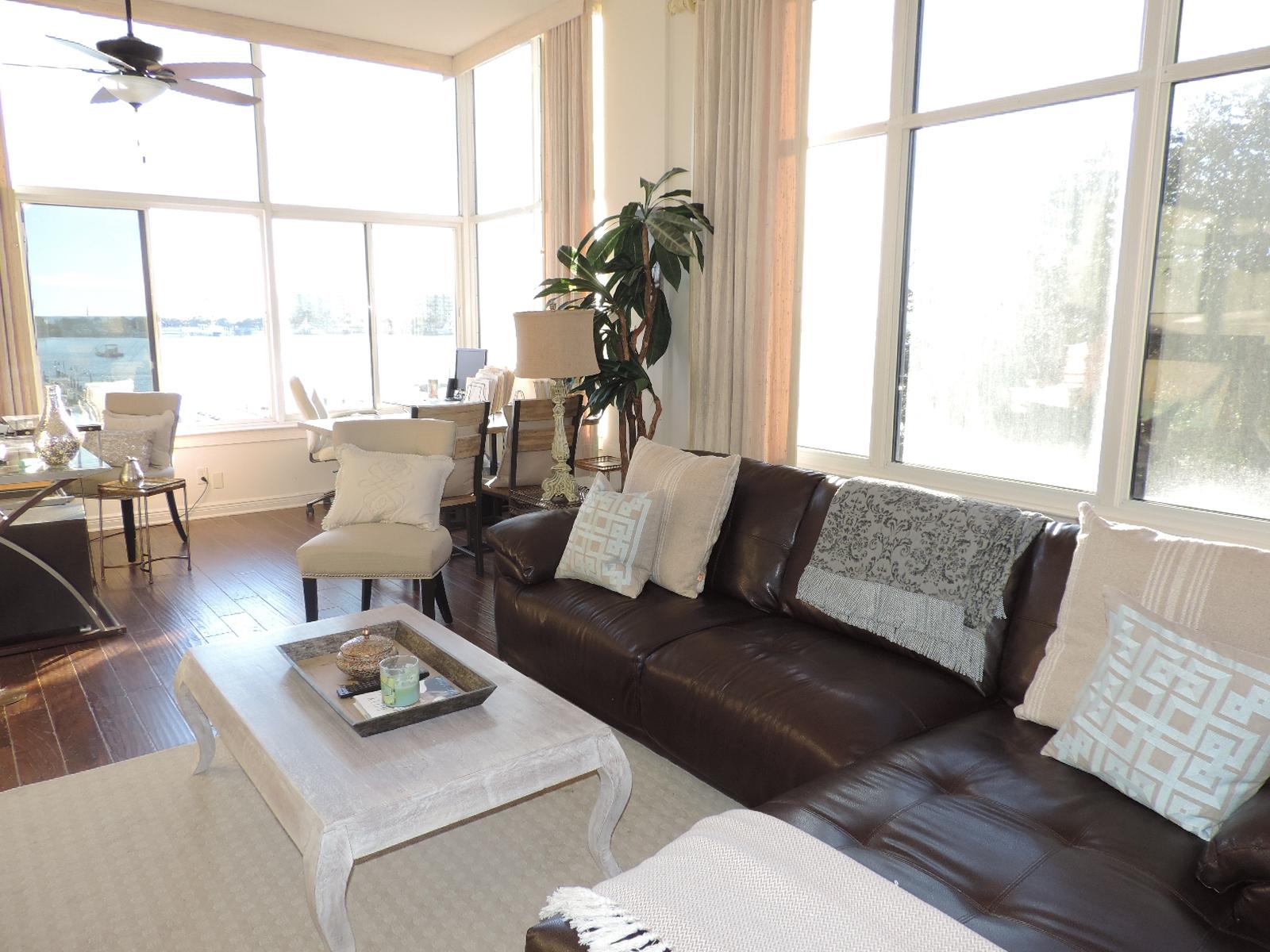 DESTIN YACHT CLUB - Residential