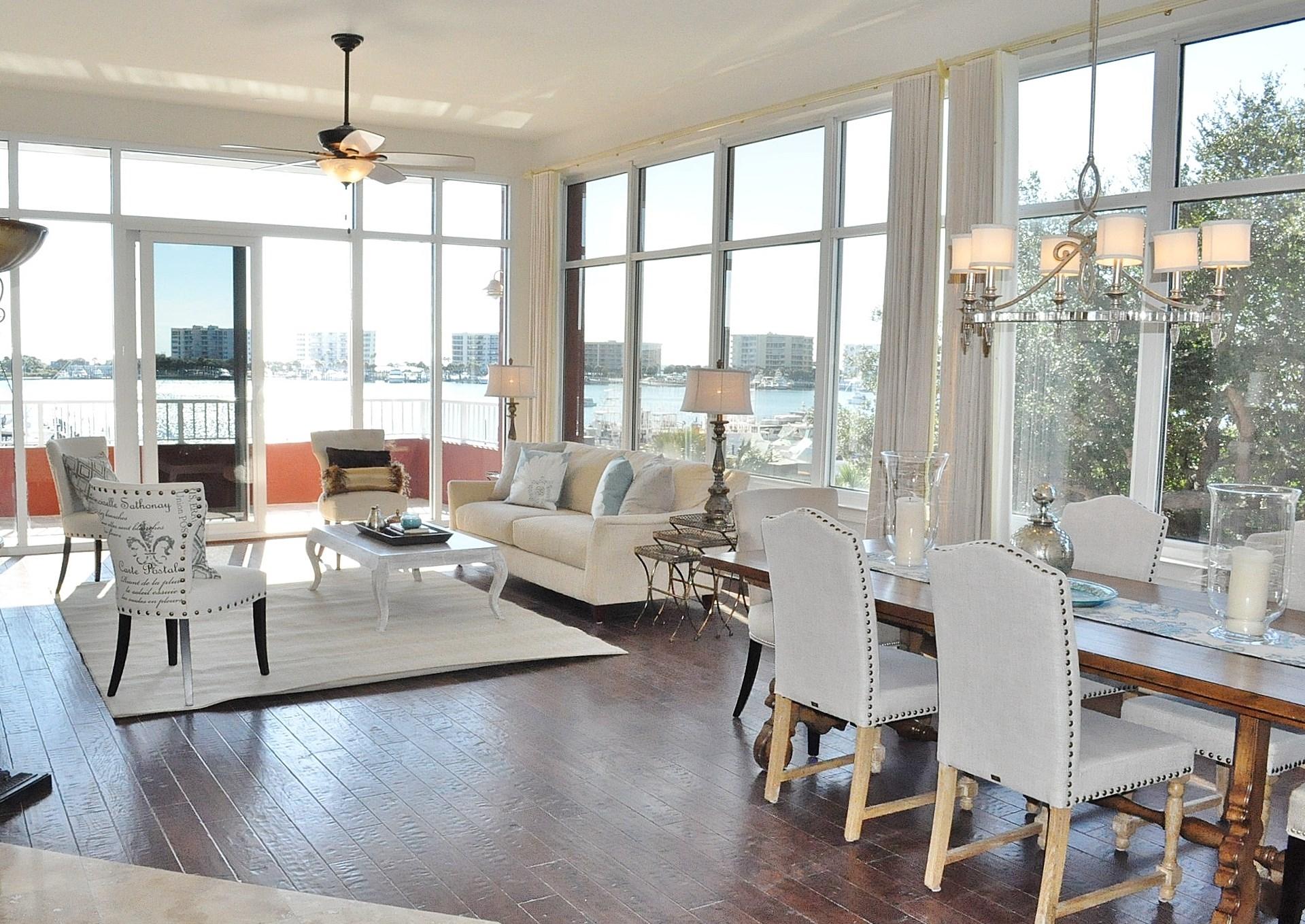 DESTIN YACHT CLUB - Residential