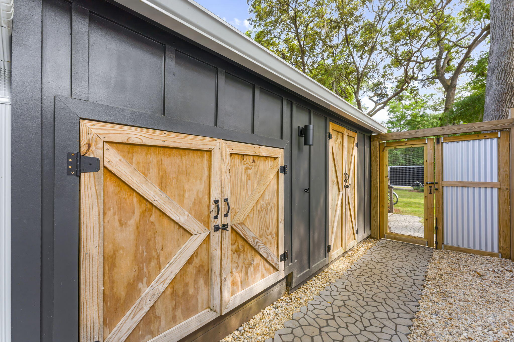 DAUGHETTES AMENDED - Residential