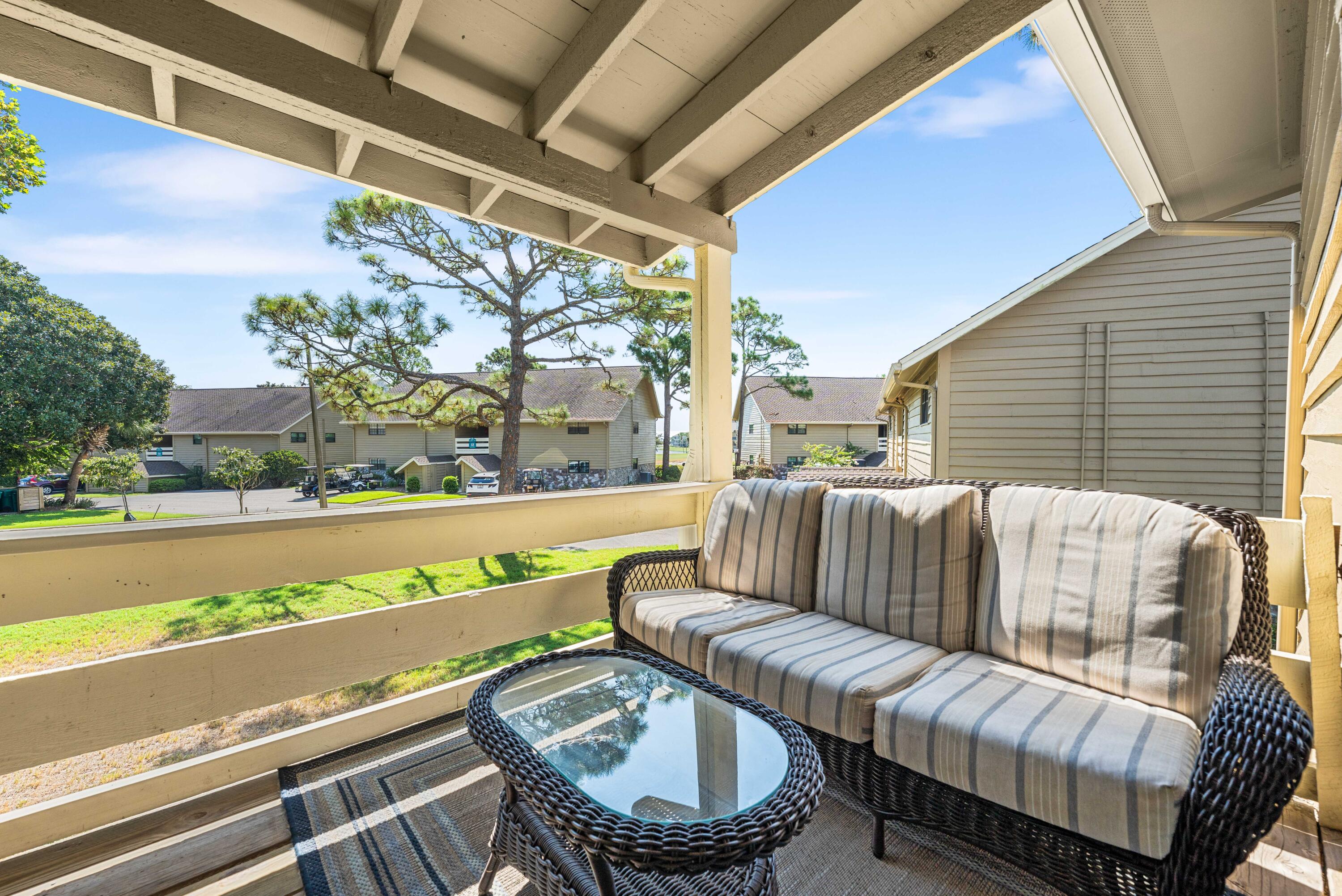 SEASCAPE CONDO GARDEN VILLA - Residential