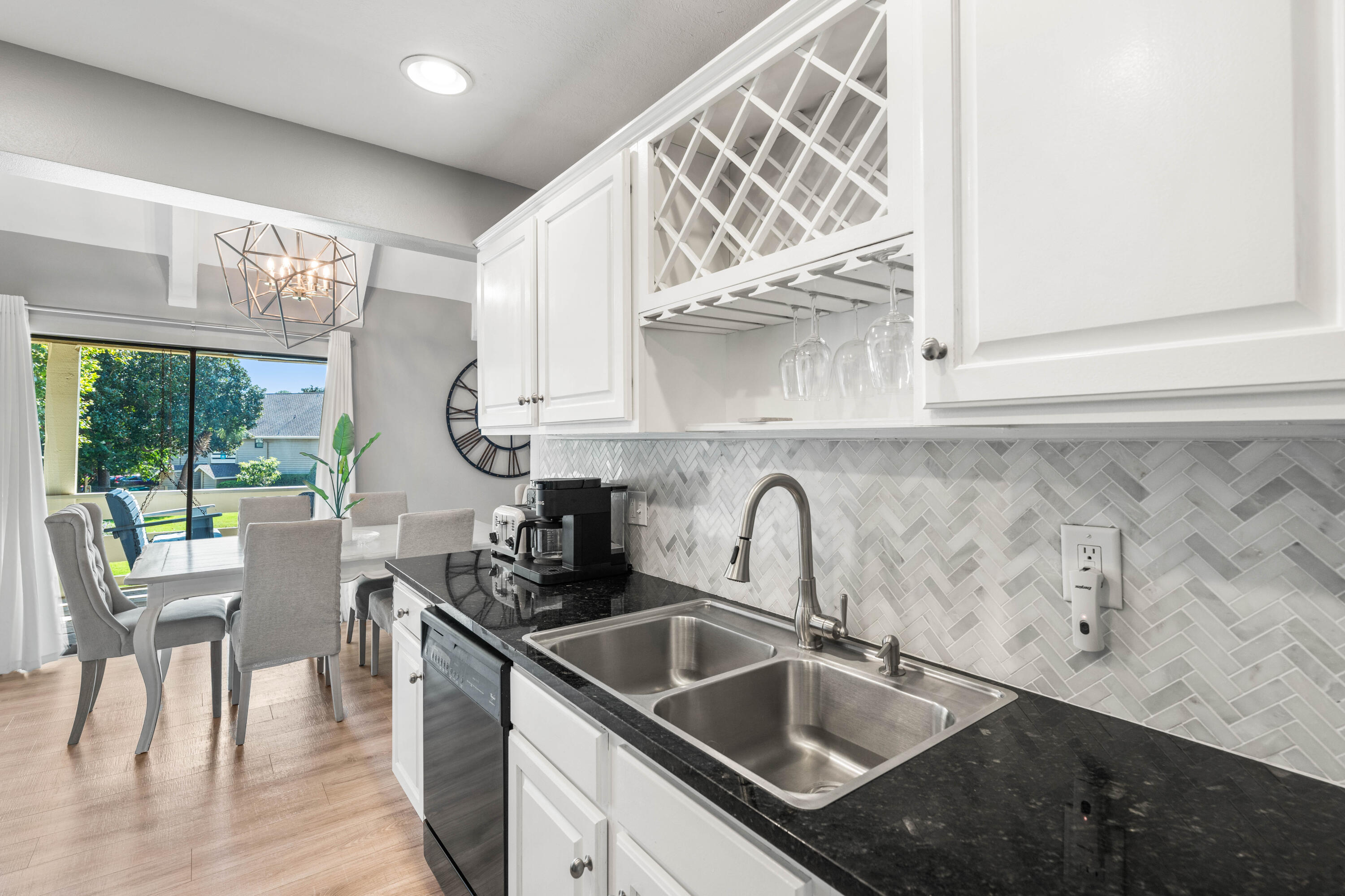 SEASCAPE CONDO GARDEN VILLA - Residential