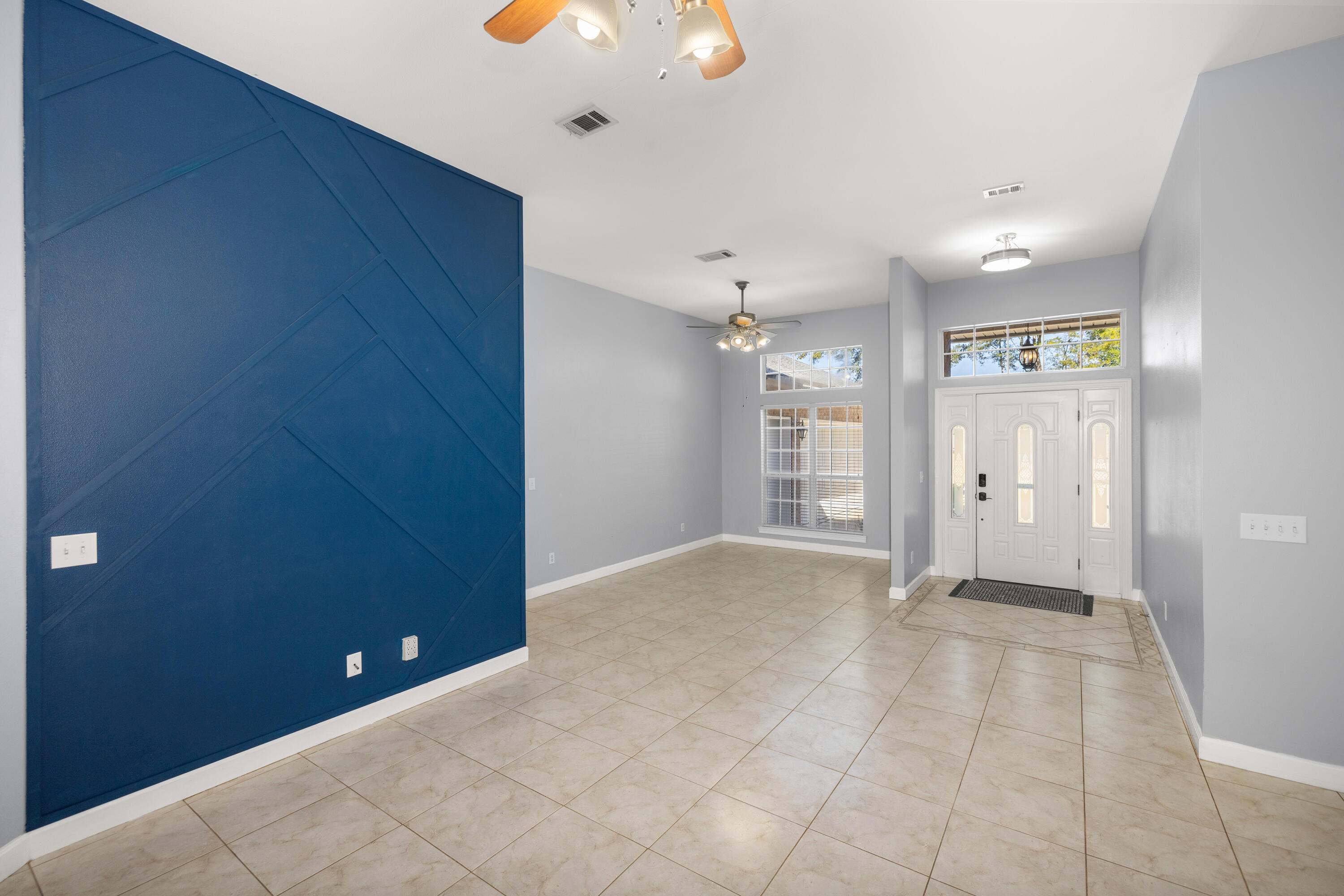 VALPARAISO (232200.00) - Residential