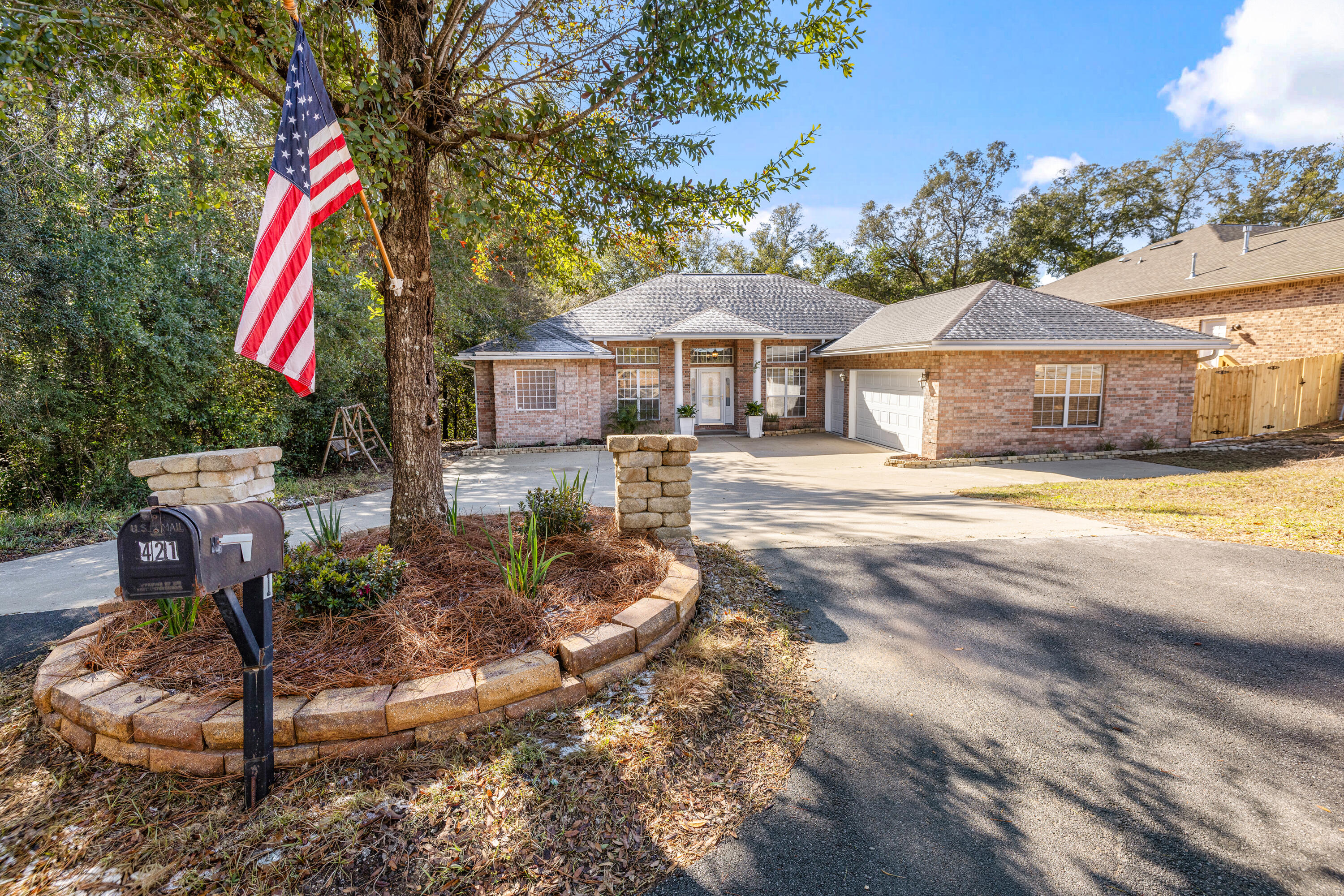 VALPARAISO (232200.00) - Residential