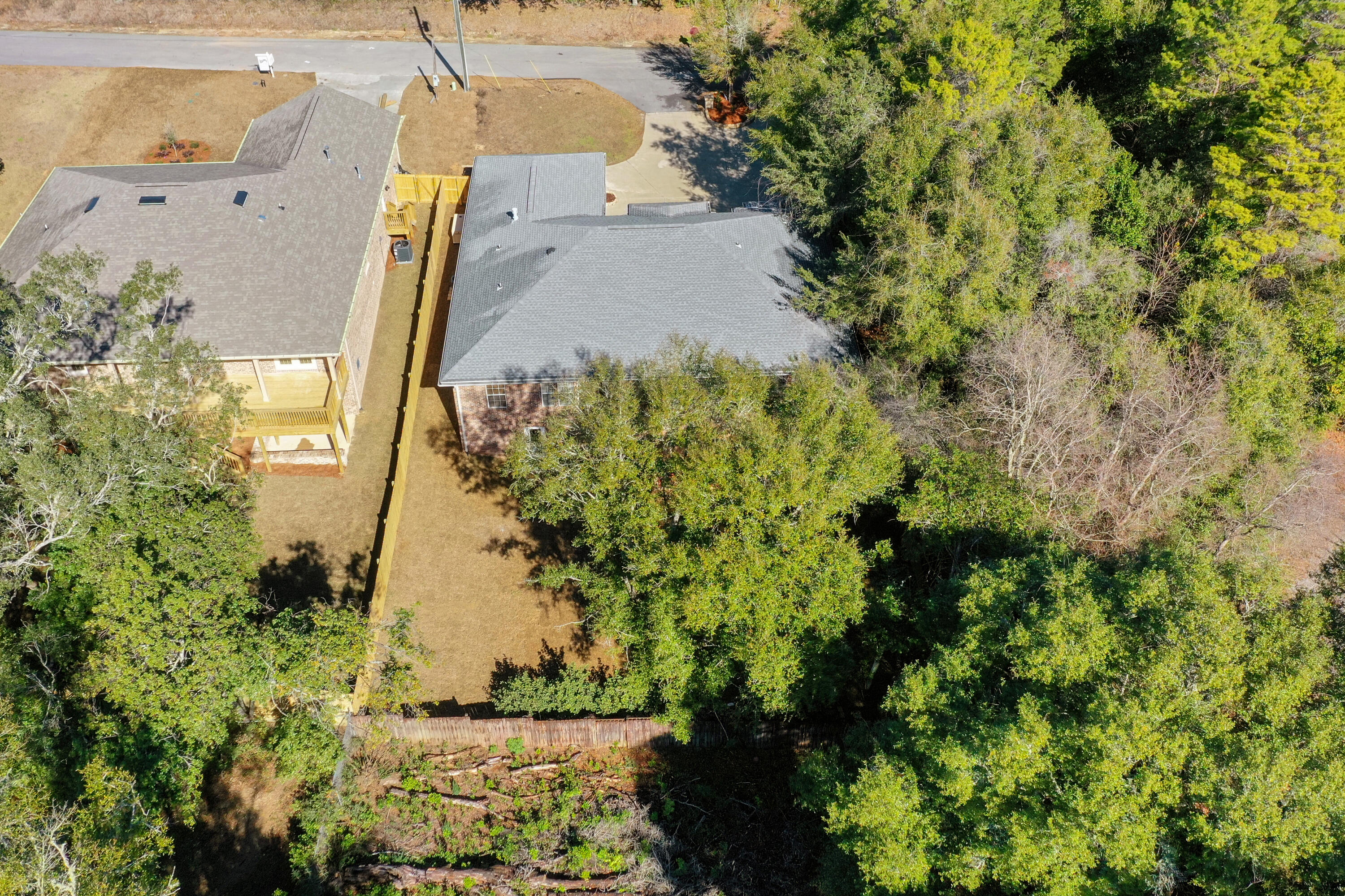 VALPARAISO (232200.00) - Residential