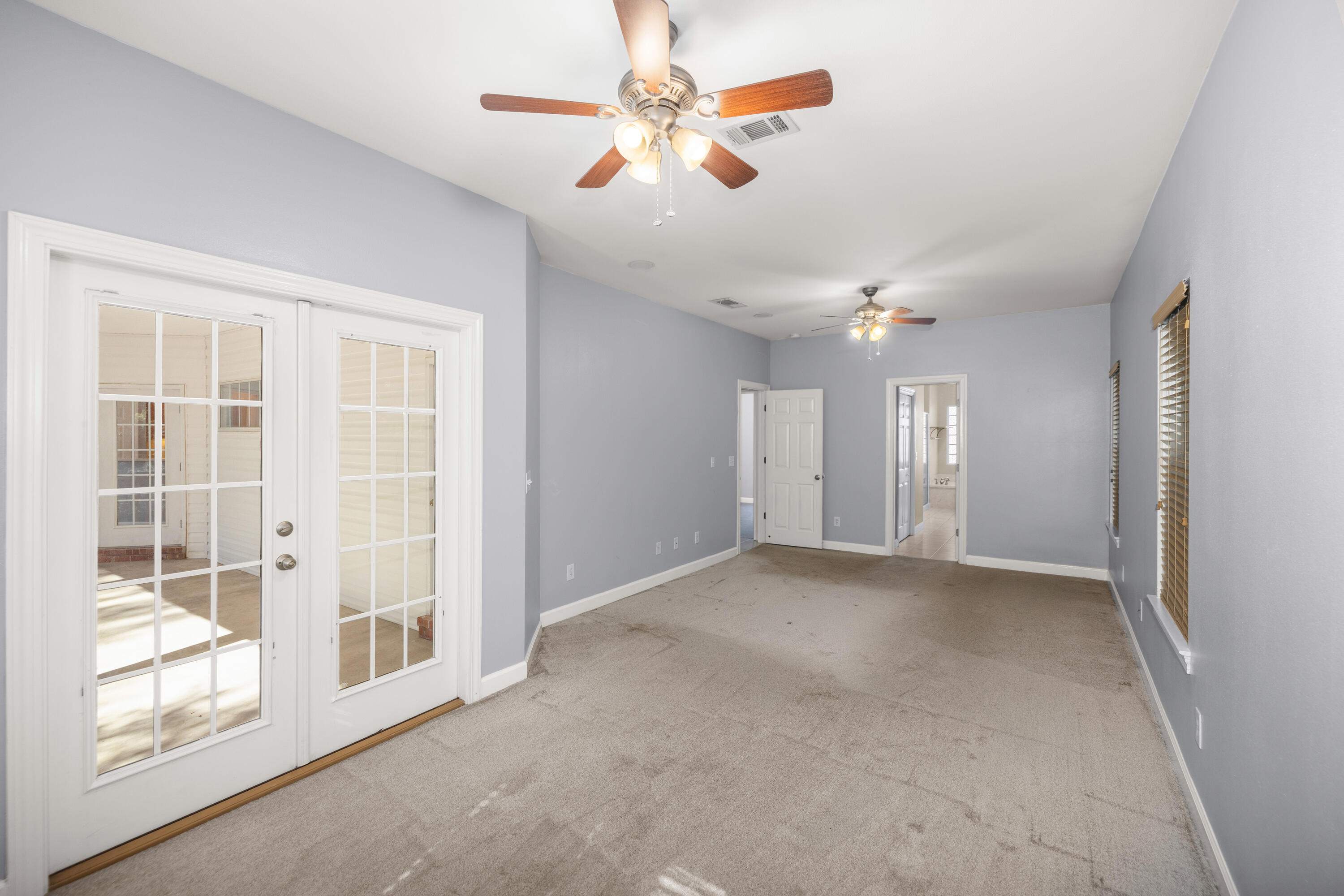 VALPARAISO (232200.00) - Residential