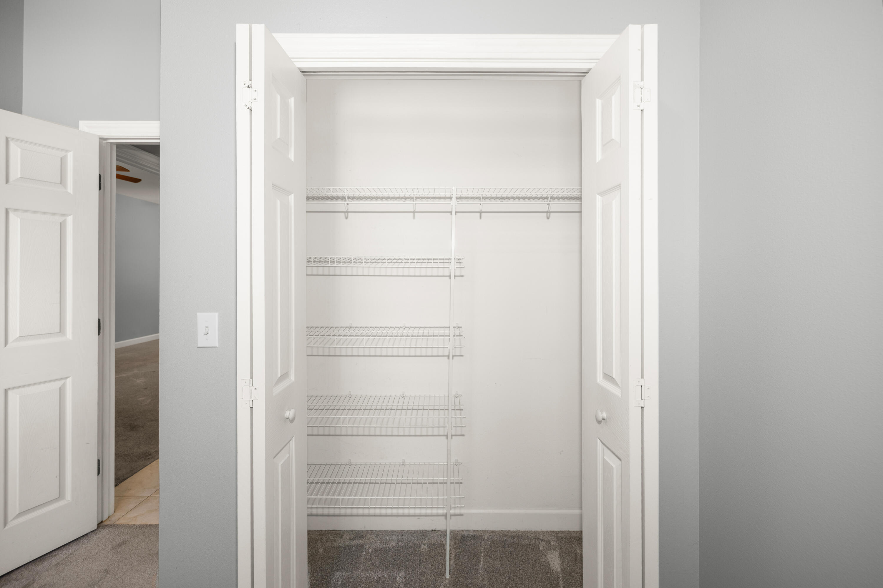 VALPARAISO (232200.00) - Residential